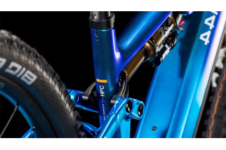 CUBE STEREO HYBRID ONE44 HPC AT 800 Actionteam