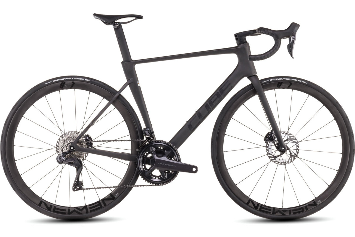 CUBE LITENING AIR C:68X RACE Blackline