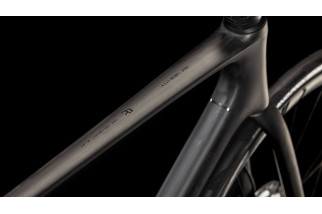 CUBE LITENING AIR C:68X RACE Blackline