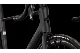 CUBE LITENING AIR C:68X RACE Blackline