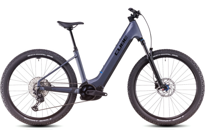 CUBE REACTION HYBRID PRO 800 Easy Entry