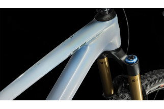 CUBE STEREO ONE77 C:68X SLT