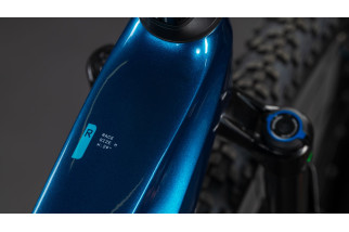 CUBE STEREO HYBRID ONE 22 RACE 800 electricblue´n´white 2026