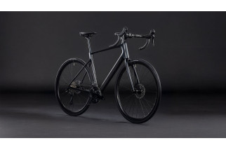 CUBE ATTAIN C:62 RACE blackline 2026