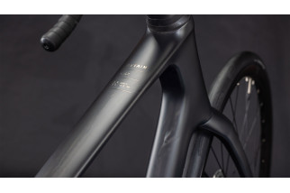 CUBE ATTAIN C:62 RACE blackline 2026