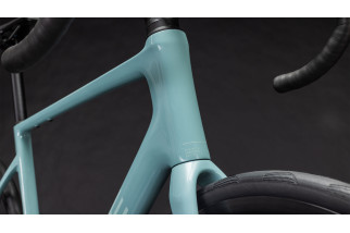 CUBE ATTAIN C:62 RACE skylightblue´n´cyan 2026