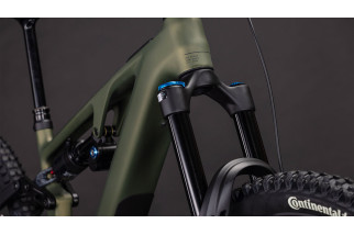 CUBE AMS HYBRID ONE77 C:62 TM 600X